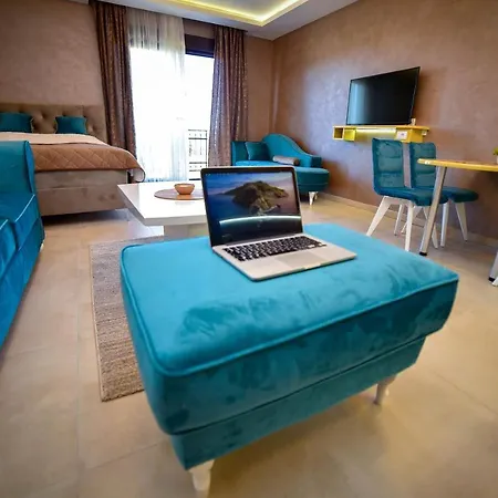 Apartmani Sofrenic-Hotel Adonis Ζλάτιμπορ Εξωτερικό φωτογραφία