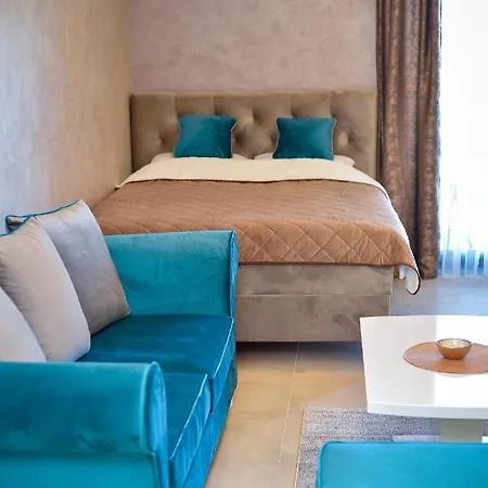 Apartmani Sofrenic-Hotel Adonis Ζλάτιμπορ Εξωτερικό φωτογραφία