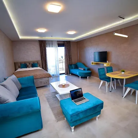 Apartmani Sofrenic-Hotel Adonis Ζλάτιμπορ Εξωτερικό φωτογραφία