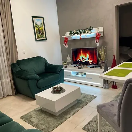 Apartmani Sofrenic-Hotel Adonis Ζλάτιμπορ Εξωτερικό φωτογραφία