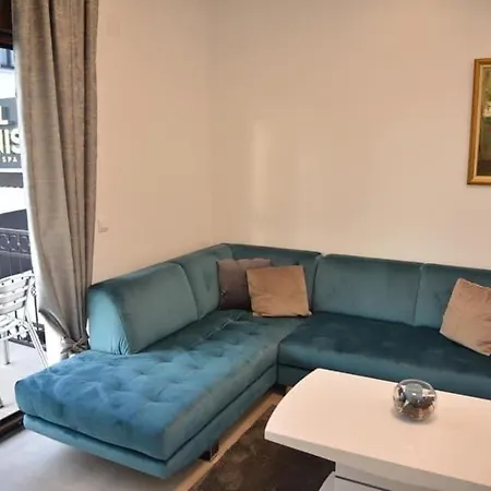 Apartmani Sofrenic-Hotel Adonis Ζλάτιμπορ Εξωτερικό φωτογραφία