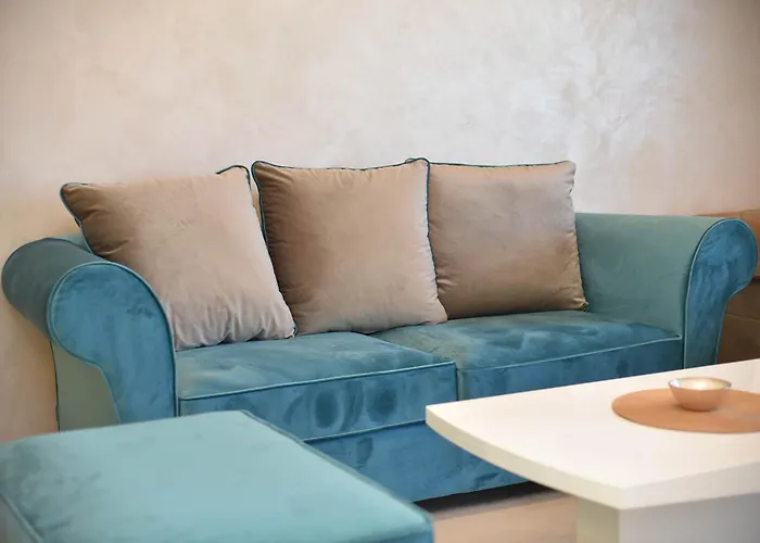 Apartmani Sofrenic-Hotel Adonis